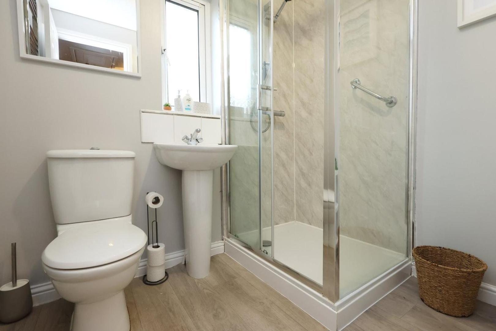Appartement Relaxing 2-Bed Coastal Escape In Port Talbot Extérieur photo